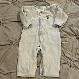 Velour kissy kissy 12-18 mo